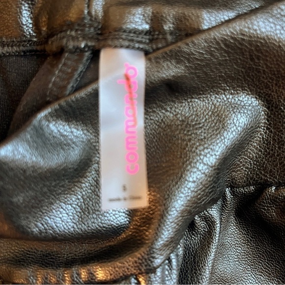 COMMANDO Faux Leather Jogger Pants Size Small in Black - Picture 11 of 16